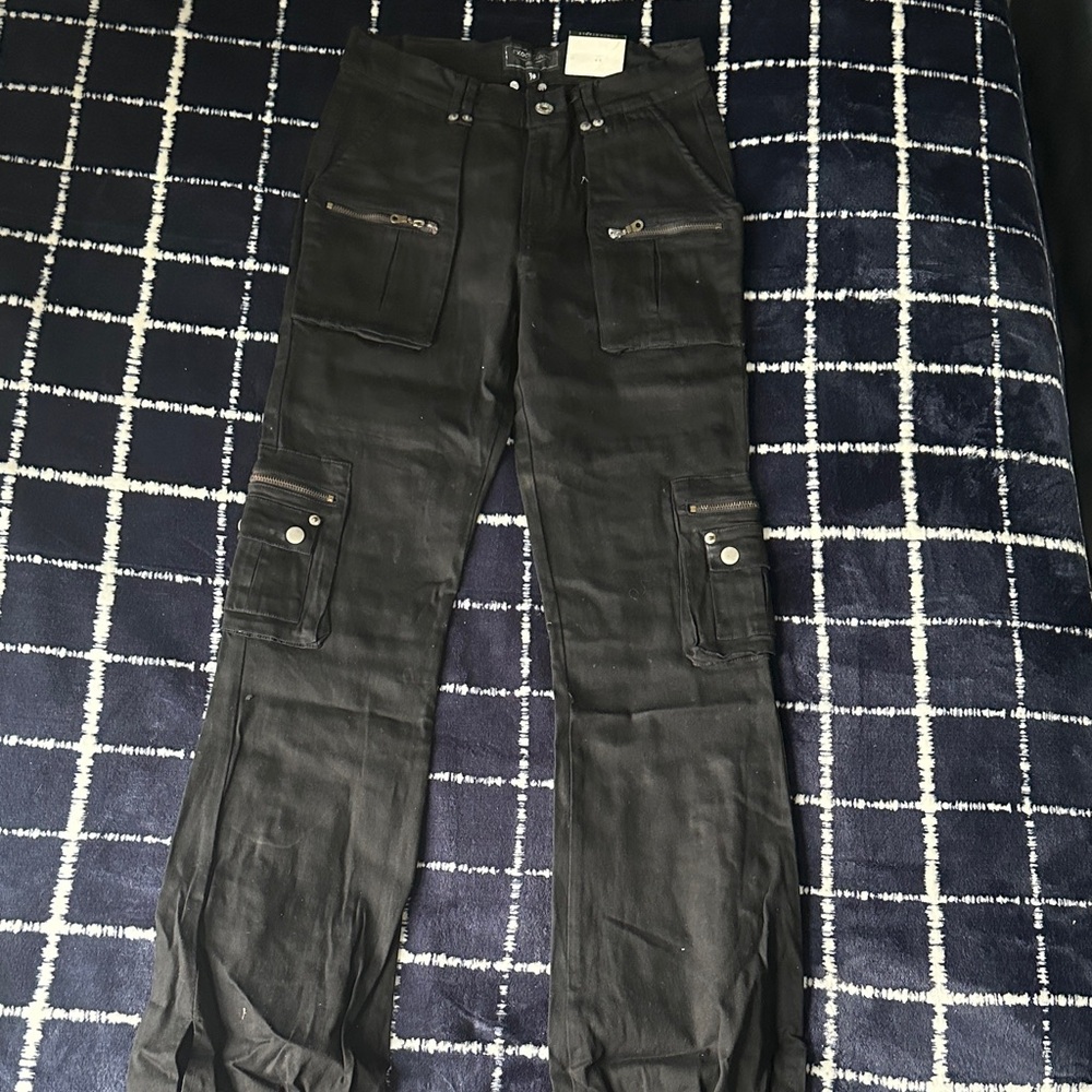Stylish Black Cargo Women Jeans
